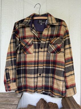 Vintage Wool Blend Men’s Shirt